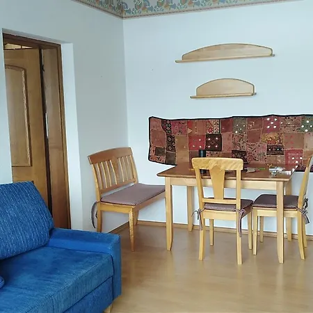 Apartment Happy